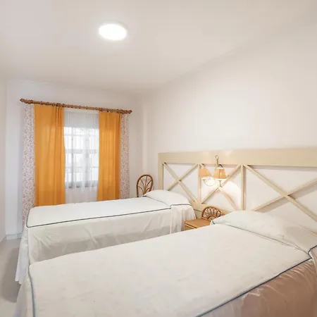 דירה Playa Delphin 202